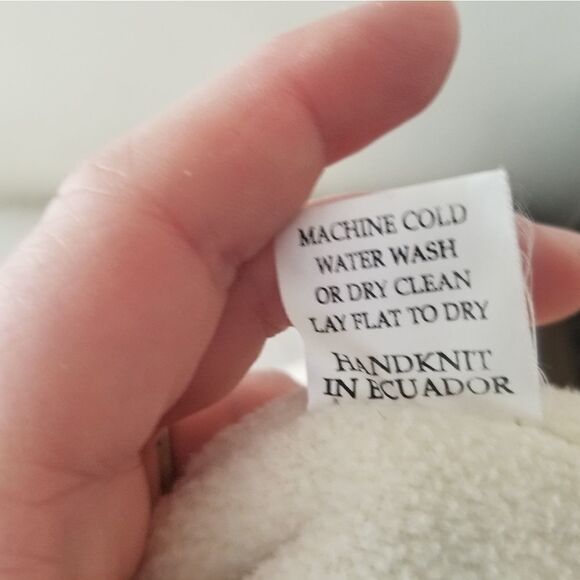 Casa De La Lana Child's wool hat. Wool blend - Picture 3 of 5